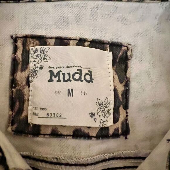NWOT Women's Mudd Cheetah Leopard Animal Print Denim Jean Jacket Size MEDIUM - Picture 4 of 5